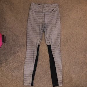 Nike Mesh Back Leggings